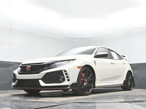 Used 2019 Honda Civic Type R image 42