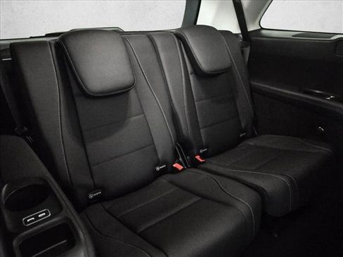 Used 2026 Mercedes-Benz GLS 450 4MATIC w/ AMG Line Exterior image 23