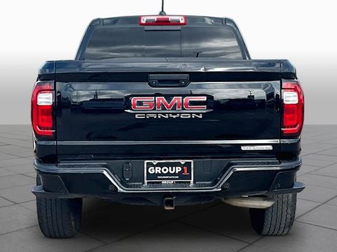 Used 2023 GMC Canyon Elevation w/ Elevation Premium Package image 5