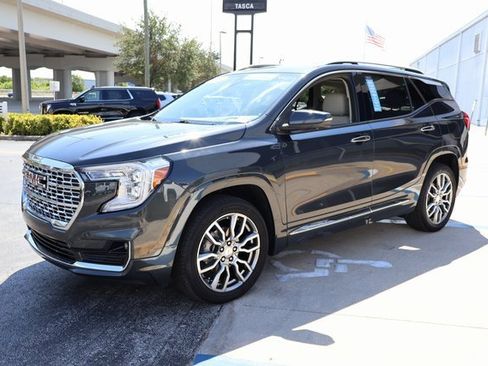 Certified 2022 GMC Terrain Denali w/ Denali Premium Package image 3