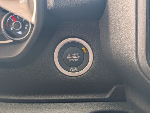 Used 2023 RAM 1500 Tradesman AWD/4WD image 31