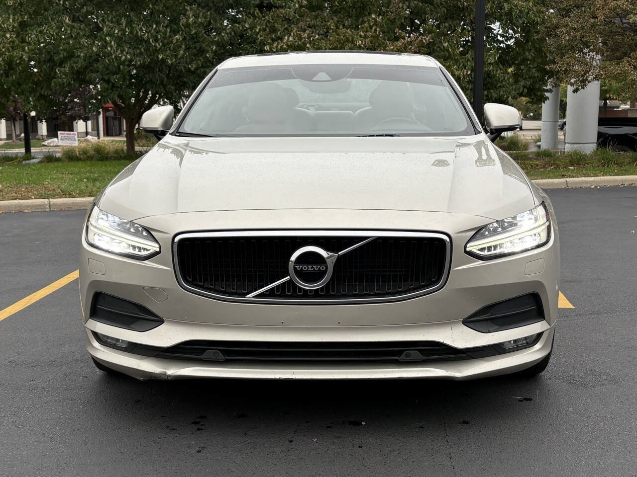 Used 2017 Volvo S90 T5 Momentum w/ Convenience Package FWD image 1