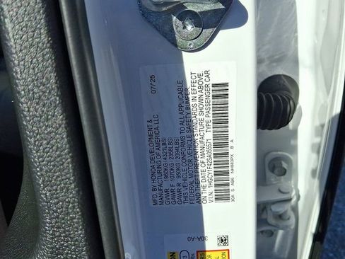 Certified 2025 Honda Accord SE image 27