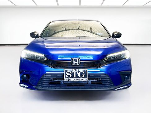 Used 2024 Honda Civic Sport image 2