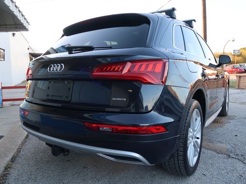 Used 2019 Audi Q5 2.0T Premium Plus w/ Premium Plus Package image 8