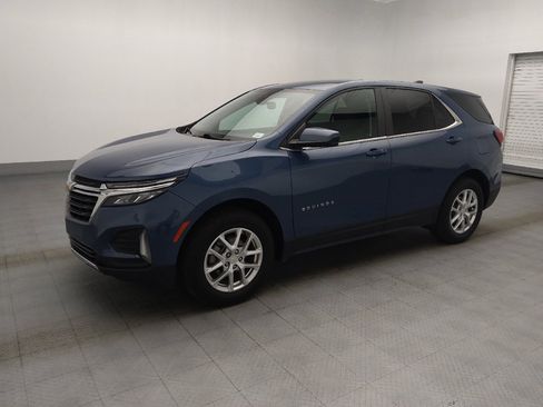 Used 2024 Chevrolet Equinox LT AWD/4WD image 2
