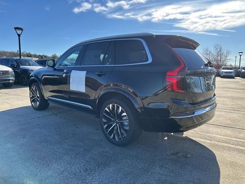 New 2026 Volvo XC90 B5 Plus image 5