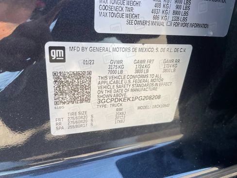 Used 2023 Chevrolet Silverado 1500 LT AWD/4WD image 32