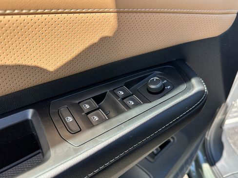 New 2026 Volkswagen Atlas Cross Sport SEL R-Line image 19