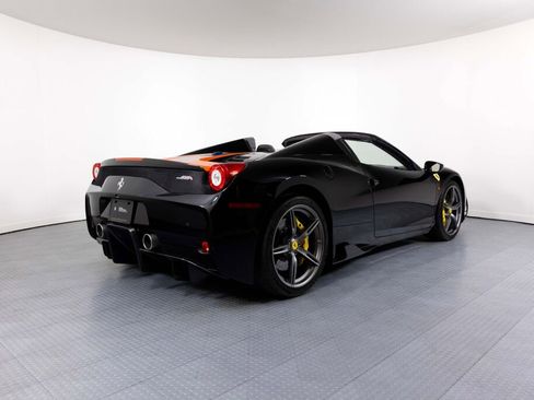 Used 2015 Ferrari 458 Speciale A image 13