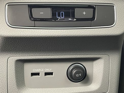 New 2025 Audi Q5 2.0T Premium Plus image 35