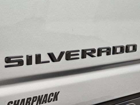 Used 2025 Chevrolet Silverado 2500 Custom w/ Custom Value Package AWD/4WD image 30