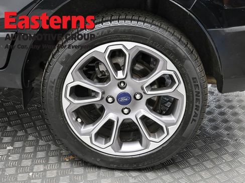 Used 2018 Ford EcoSport Titanium image 8