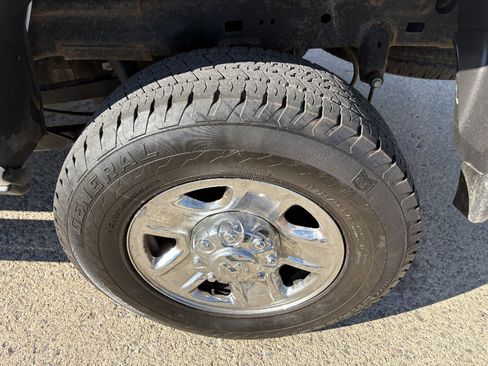 Used 2021 RAM 2500 Big Horn image 10