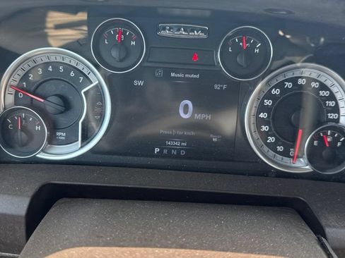 Used 2015 RAM 2500 Big Horn AWD/4WD image 18