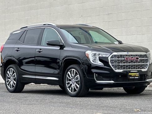 Certified 2024 GMC Terrain Denali w/ Denali Premium Package AWD/4WD image 1