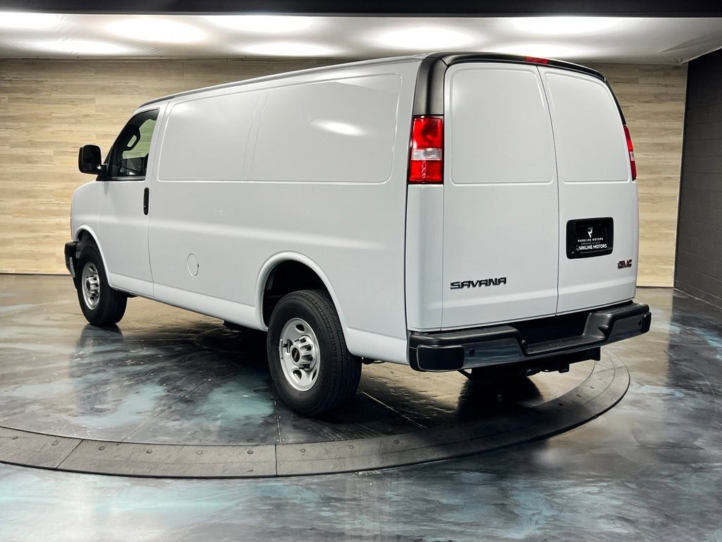 Used 2024 GMC Savana 2500 w/ Driver Convenience Package RWD image 15