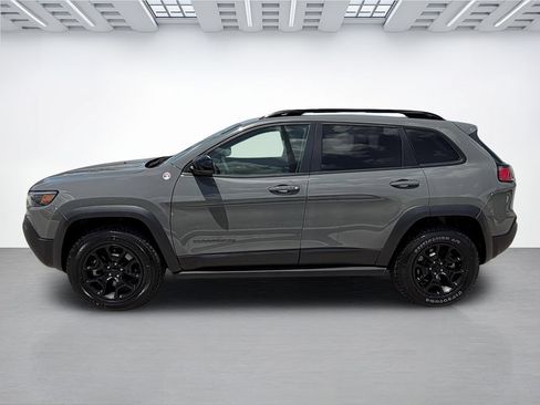 Used 2022 Jeep Cherokee Trailhawk w/ Sound & Nav Group AWD/4WD image 6