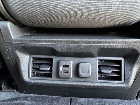 Used 2019 Chevrolet Silverado 1500 RST AWD/4WD image 10