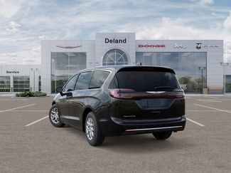 New 2026 Chrysler Pacifica Select FWD video 3