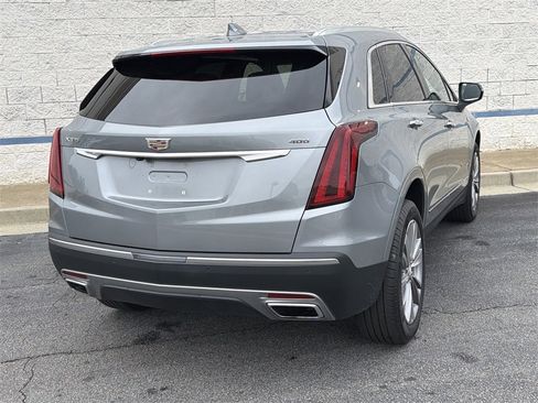 Certified 2025 Cadillac XT5 Premium Luxury image 7