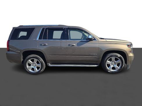 Used 2016 Chevrolet Tahoe LTZ image 3