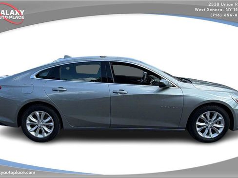Used 2023 Chevrolet Malibu LT FWD image 4