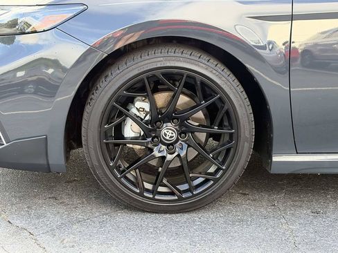 Used 2026 Toyota Camry SE FWD image 11