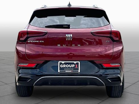 Used 2024 Buick Encore GX Sport Touring FWD image 5