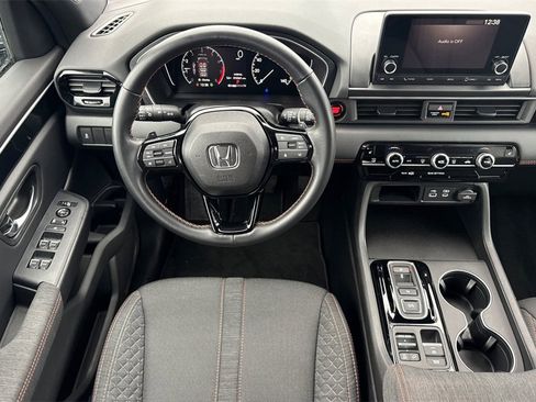 Certified 2025 Honda Pilot Sport image 16