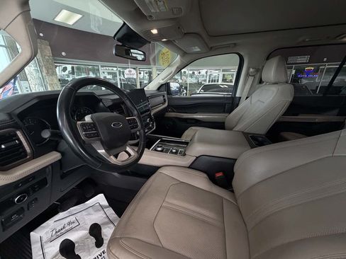 Used 2024 Ford Expedition Max Limited AWD/4WD image 30