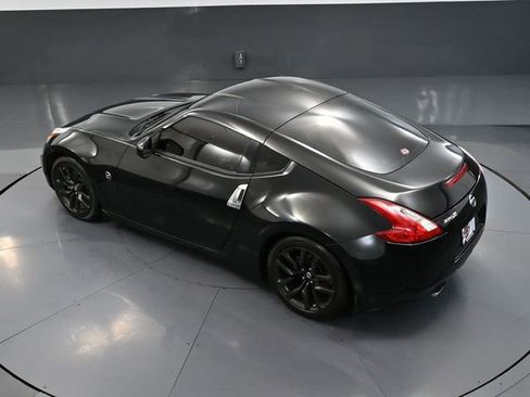 Used 2016 Nissan 370Z Coupe image 42