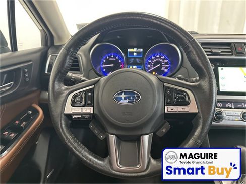 Used 2017 Subaru Outback 3.6R Touring image 6