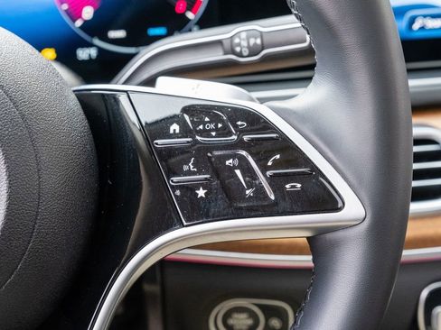 Used 2024 Mercedes-Benz GLE 350 GLE 350 w/ Winter Package image 24