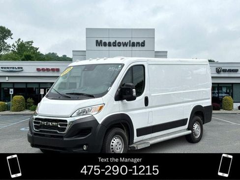 Used 2025 RAM ProMaster 2500 w/ U-Haul Equipment Group FWD image 1