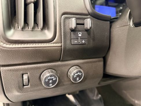 Used 2017 GMC Canyon Denali AWD/4WD image 30
