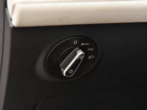 New 2026 Volkswagen Taos S FWD image 10