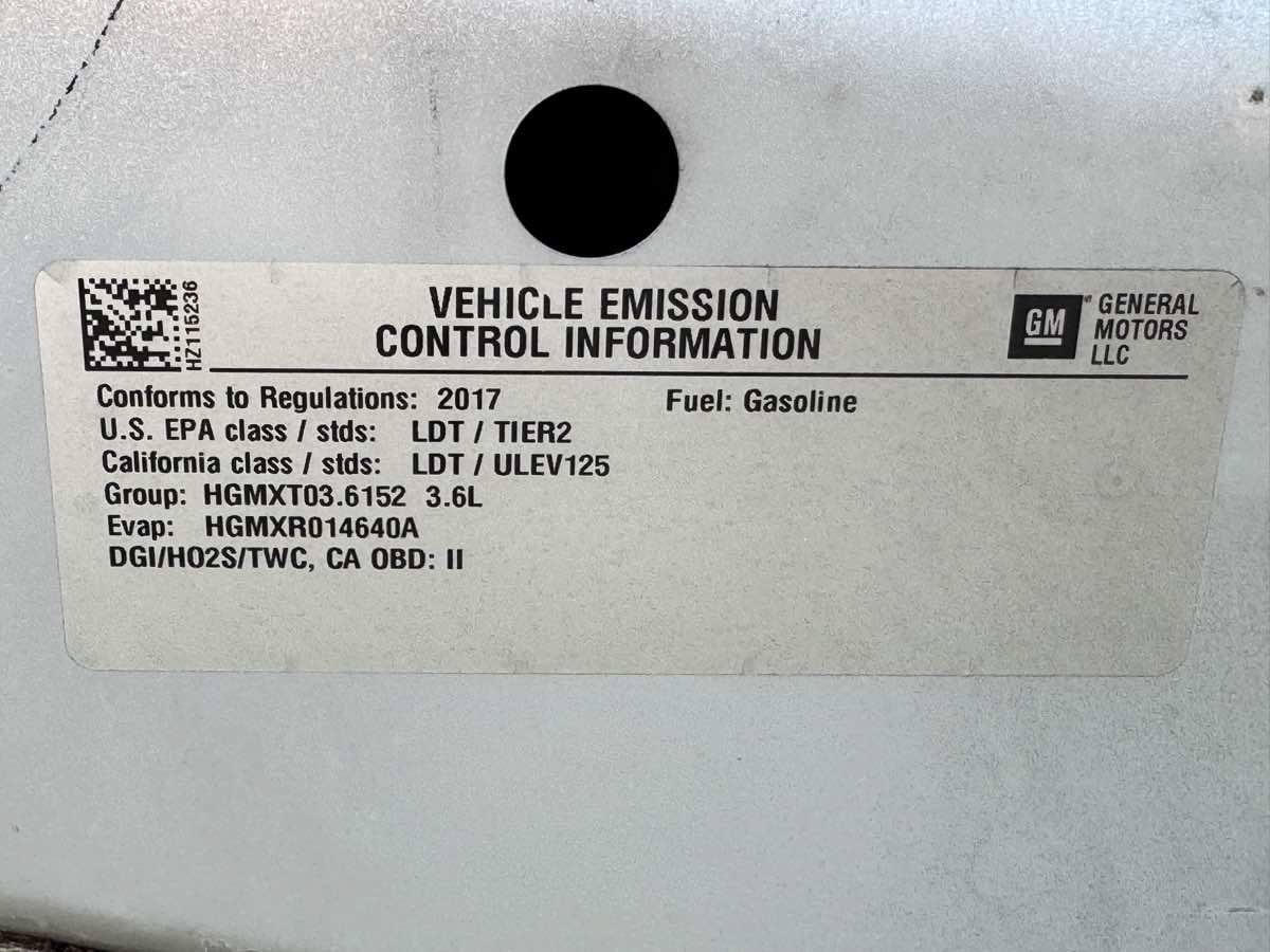 Used 2017 Cadillac XT5 Luxury w/ Driver Awareness Package FWD image 23