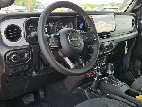 Used 2026 Jeep Wrangler Unlimited Sport AWD/4WD image 20