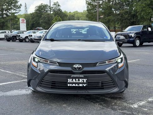 Used 2025 Toyota Corolla LE w/ LE Premium Package FWD image 24
