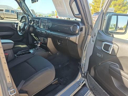 Used 2021 Jeep Wrangler Unlimited Sport AWD/4WD image 20