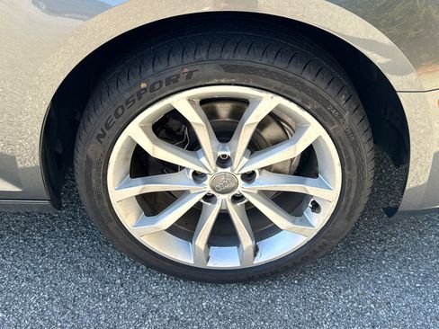 Used 2019 Audi A4 2.0T Premium w/ Convenience Package image 12