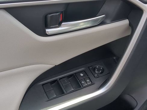 Used 2019 Toyota RAV4 XLE w/ All Weather Liner Package AWD/4WD image 13