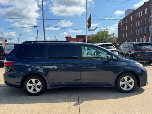 Used 2020 Toyota Sienna LE FWD image 7