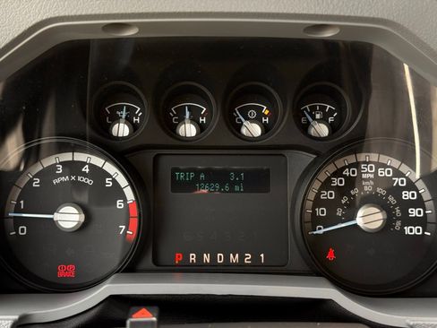 Used 2016 Ford F350 2WD Regular Cab Super Duty image 31