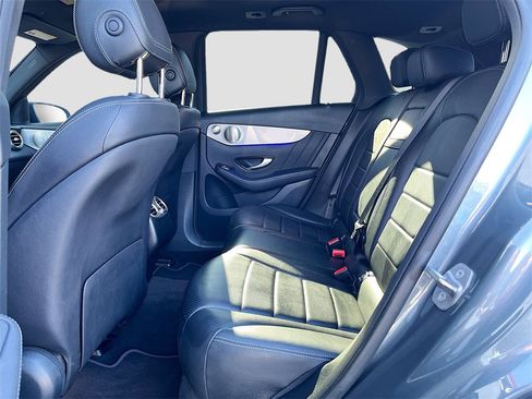 Used 2021 Mercedes-Benz GLC 300 4MATIC image 25