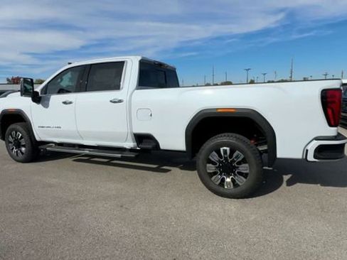 New 2026 GMC Sierra 3500 Denali AWD/4WD image 6