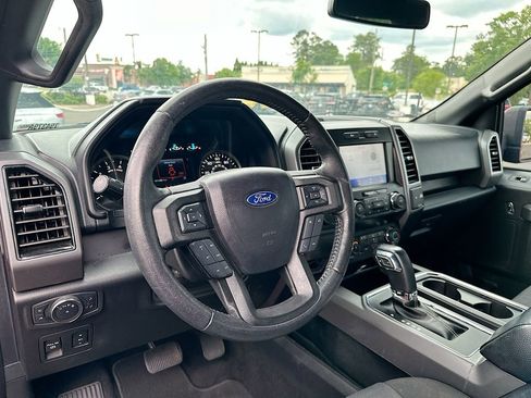Used 2020 Ford F150 XLT w/ Equipment Group 302A Luxury AWD/4WD image 10
