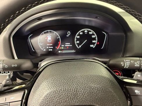 Used 2023 Honda Civic Sport image 19