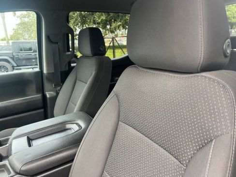 Used 2022 Chevrolet Silverado 1500 Custom RWD image 10
